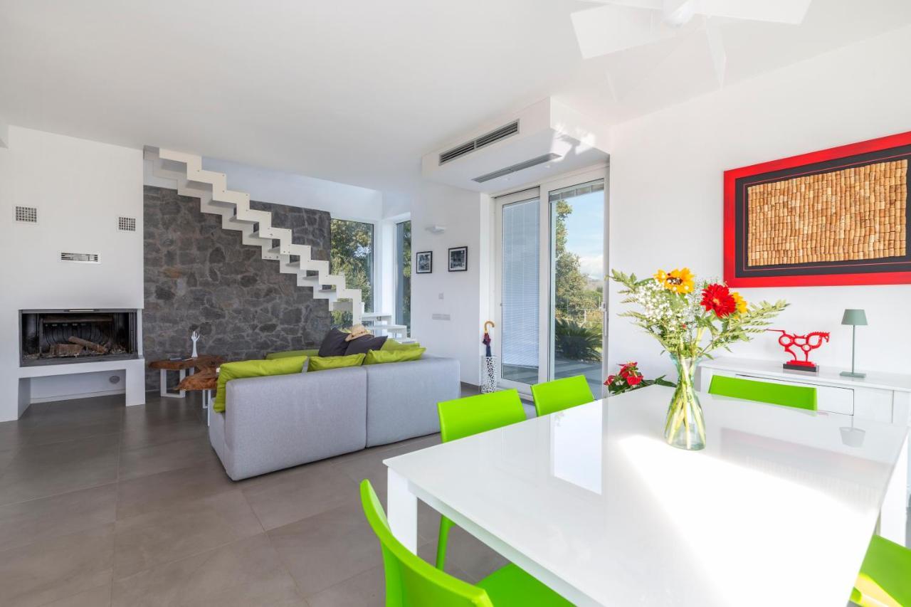 Design Villa In Piedimonte Etneo Zewnętrze zdjęcie