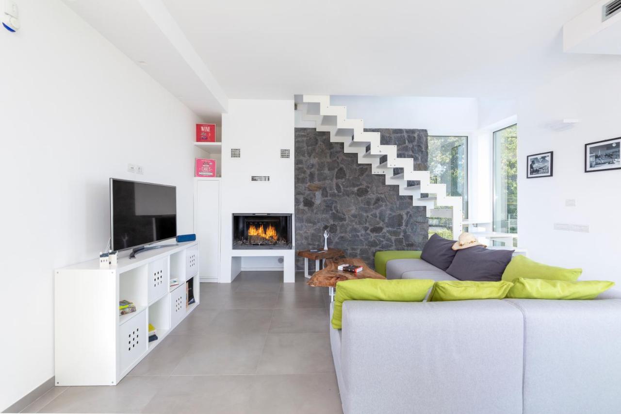 Design Villa In Piedimonte Etneo Zewnętrze zdjęcie